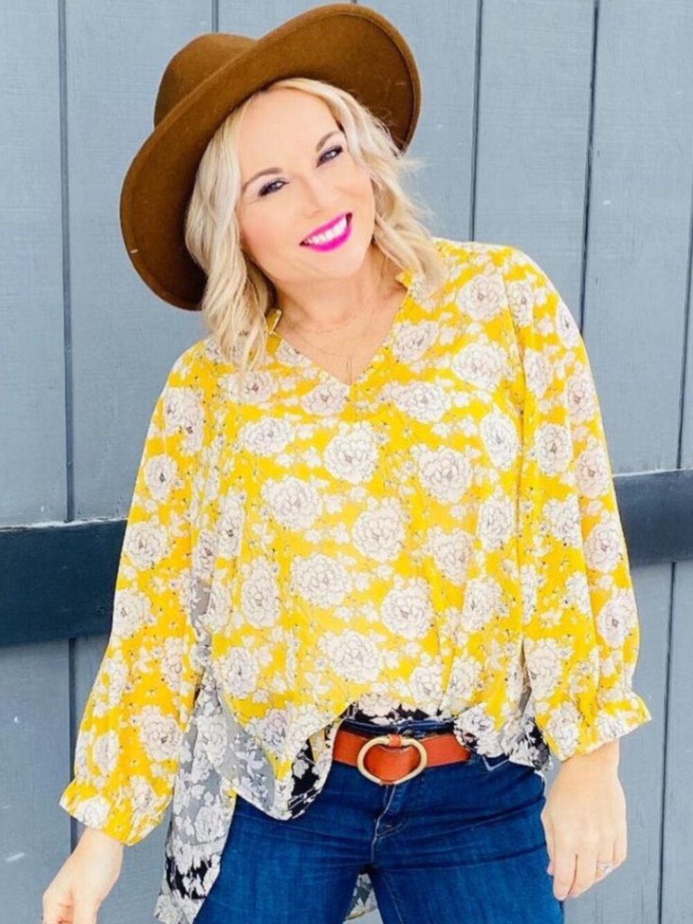 CAbi 5713 Yellow Gather Blouse Size Medium